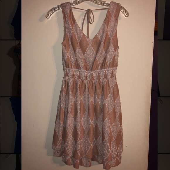 Dress - Picture 1 of 1